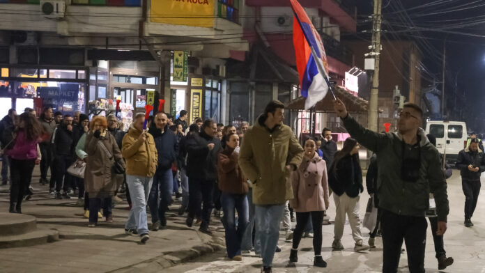 I Svrljižani pravili buku u centru pa potpisivali peticiju za izbore