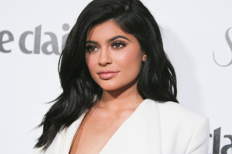 I dalje pomaže: Kylie Jenner počinje proizvodi gelove za dezinfekciju za bolnice