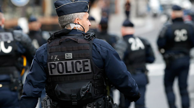 I francuska policija negoduje, traže isplatu za prekovremeni rad