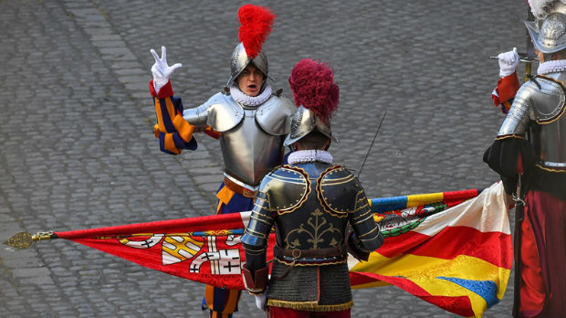 I nakon 500 godina – Švajcarska garda polaže zakletvu u Vatikanu