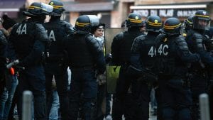 I policija najavljuje proteste protiv Makrona – spremaju se „plavi prsluci“