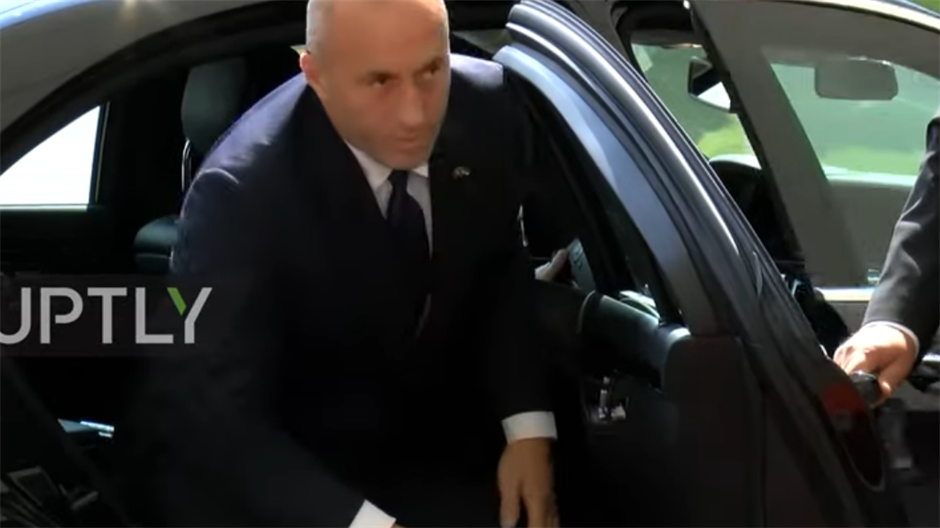 Haradinaj i posle OSTAVKE nastavio da bude premijer