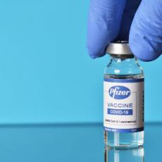 IMUNIZACIJA SE NASTAVLJA: Britanija kupuje još 60 miliona doza Fajzerove vakcine