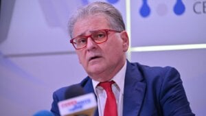 INTERVJU Dr Dragan Milić o „Vučićevom“ saboru u Nišu i vraćanju otete države: Firma im je propala, i znaju da to narod zna