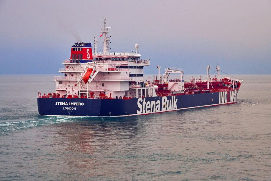 IRAN OBJAVIO SNIMAK BRITANSKOG TANKERA: Brod je usidren na otvorenom moru, čeka se rasplet incidenta u Ormuskom moreuzu (VIDEO)