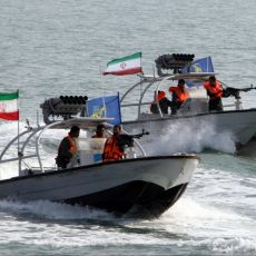 IRAN USPEŠNO ODOLEVA AMERICI: Ni sankcije, niti zaplene naftnih tankera Teheranu ne mogu ništa