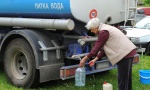 ISPAŠTAJU ZBOG TUĐEG DUGA: Pet dana bez vode zbog spora dva preduzeća