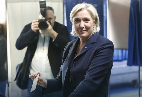 ISTORIJSKI REZULTAT Le Pen: Vreme je da oslobodimo narod od arogantnih elitista