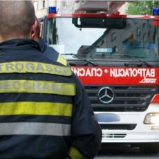 IZBEGNUTA TRAGEDIJA U LESKOVCU: Točak se odvalio sa vatrogasnog kamiona, vozač jedva ukrotio vozilo (FOTO)