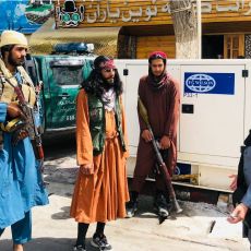 IZGUBIĆEMO NAŠ ISLAMSKI SISTEM Talibani upozorili borce da ne prave selfije i ne šetaju okolo kao manekeni