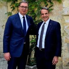 Iako kratak, uvek dobar susret sa prijateljem Vučić se sastao sa grčkim premijerom (FOTO)