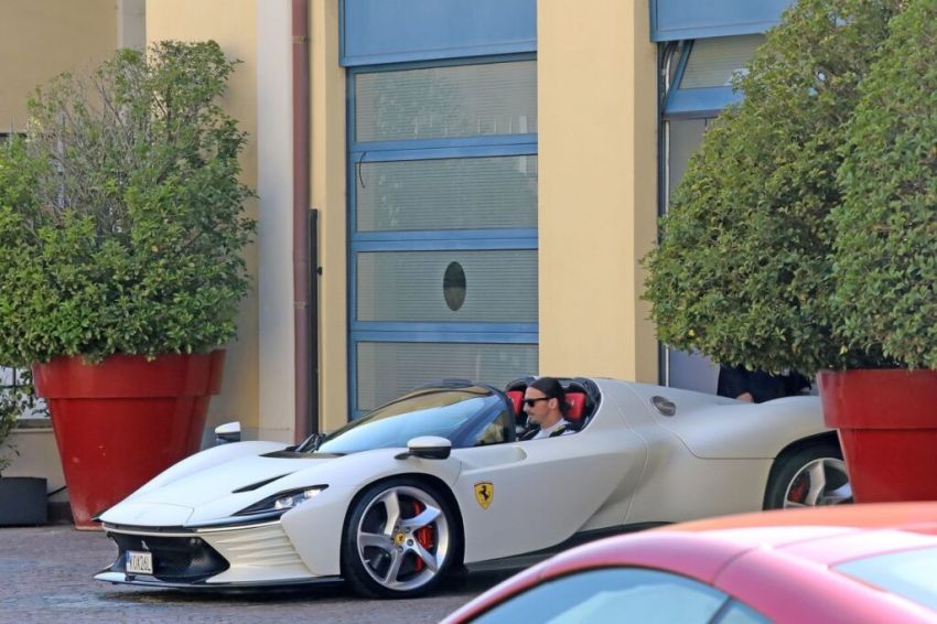 Ibrahimović se počastio skupocenim autom za odabrane, morao da dokazuje da je „dostojan“ da ga vozi