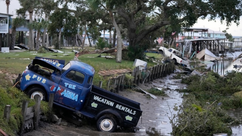 Akcije spasavanja, obnove kuća i čišćenje puteva, dok oluja Idalija ide ka Atlantiku 