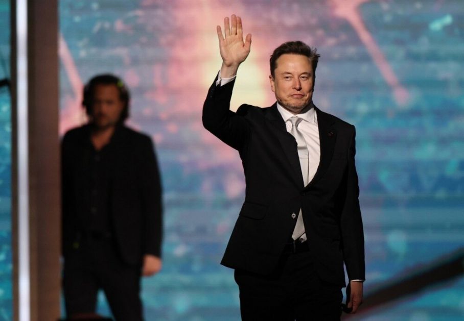 Ilon Mask: Tesla i Samsung potpisali ugovor o snabdevanju čipovima za 16,5 milijardi dolara