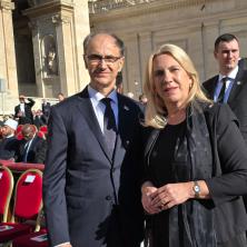 Imao sam zadovoljstvo da prisustvujem Premijer Srbije obratio iz Rima nakon sahrane pape Franje: Bitni su stabilni međunarodni odnosi