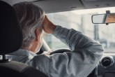 Zašto ne bi trebalo da sedate za volan ako imate grip