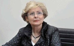 
					In memoriam Lidija Basta Flajner (1948-2019) - Svestrana ljudskost 
					
									