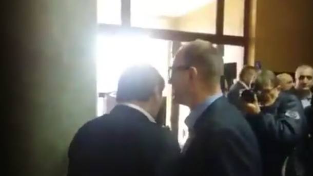 Incident u Skupštini Crne Gore (VIDEO)