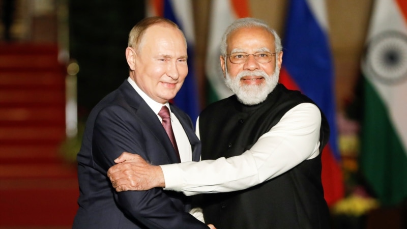 Indija i Rusija produžile sporazum o vojnoj saradnji 