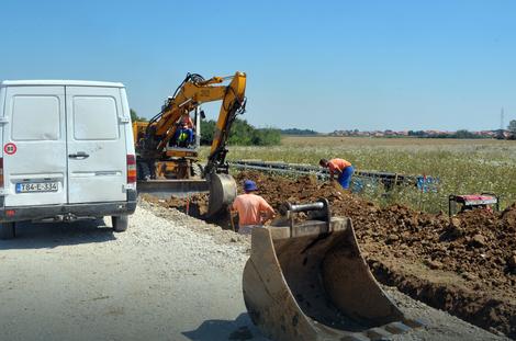 Industrijskim zonama unapređuju poslovni ambijent u Bijeljini: Privrednici dobijaju uređeno zemljište