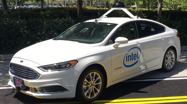 Intel želi da proizvodi čipove za automobile