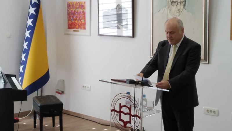 Inzko: Pitanje Mostara rješavati van političkog paketa