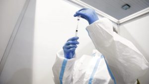 Iran počeo vakcinaciju protiv korona virusa