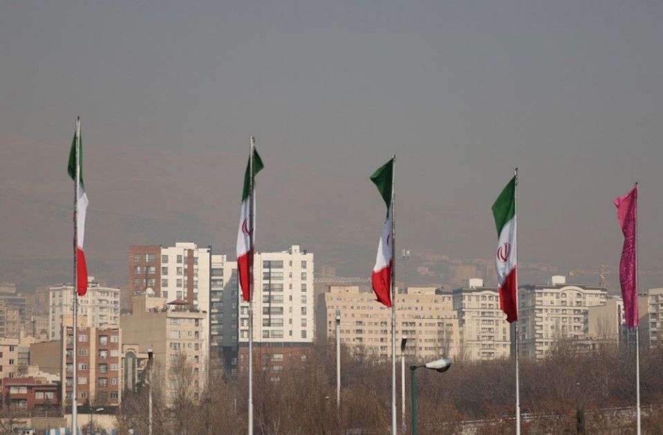 Iran pogubio dva člana zabranjene opozicione grupe zbog napada na infrastrukturu