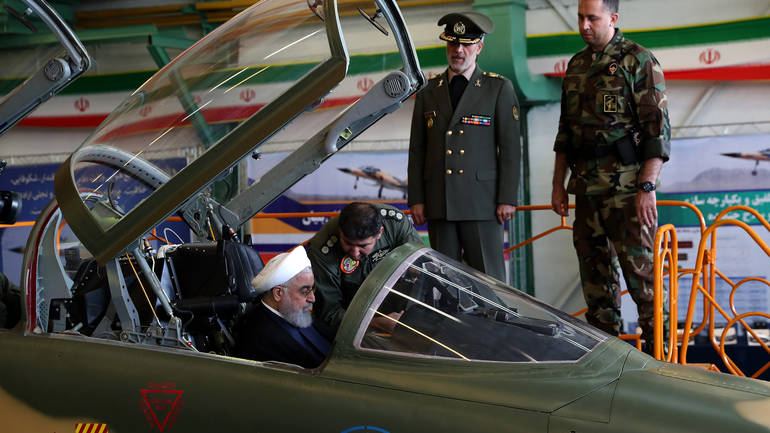 Iran predstavio novi borbeni avion