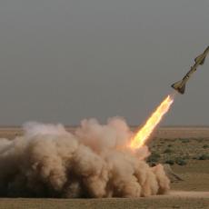 Iranci poručuju da ih sankcije nisu uplašile: U planu nove rakete, podmornice i avioni