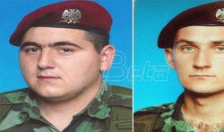 Ispred Ministarstva odbrane Srbije obeleženo 15 godina od stradanja gardista u Topčideru