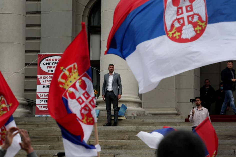 Ispred Skupštine Srbije održan skup podrške Obradoviću