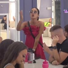 Ispričani svi detalji Anđelinog i Gastozovog polnog odnosa - Đuričićeva ponovo proživljava pakao, urla iz sveg glasa (VIDEO)