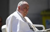 Istorijska promena: Papa Franja odobrio učešće žena na predstojećem sinodu biskupa