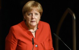 
					Istraga zbog incidenta koji je predstavljen kao pokušaj atentata na Merkel u Pragu 
					
									