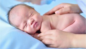 Istraživanje: Mazite bebe, to im umanjuje bol
