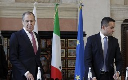 
					Italija i Rusija o novoj misiji EU za sprečavanje naoružavanja strana u Libiji 
					
									