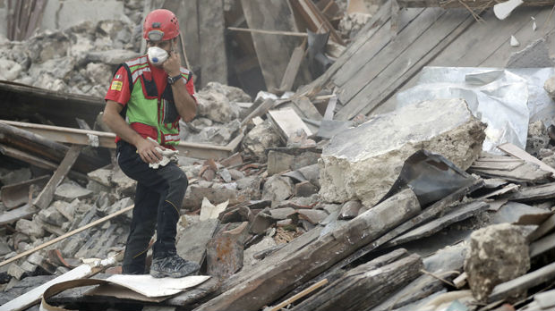 Italija, broj poginulih u zemljotresu 250