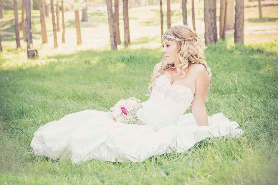 Italijanka napravila bajkovito venčanje, pa se udala za samu sebe! VIDEO