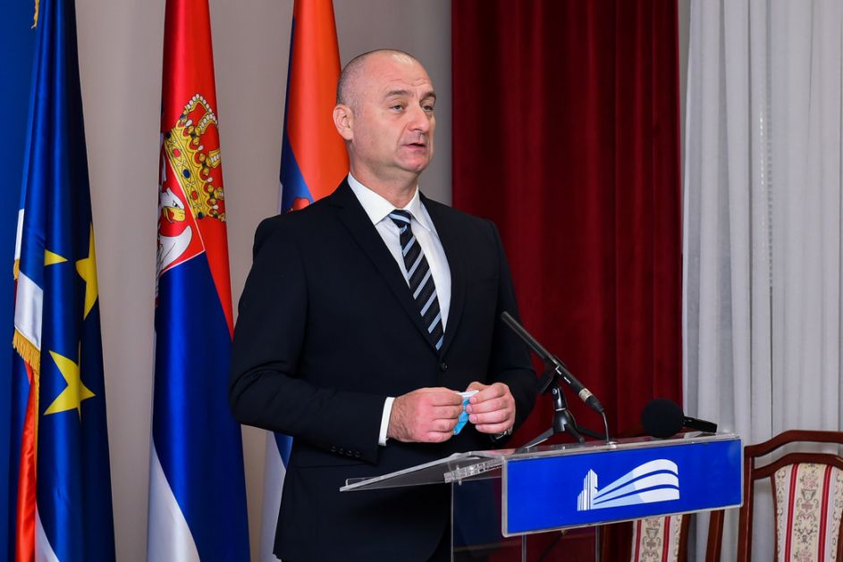 Uručeni ugovori vredni 42 miliona dinara o subvencijama za zapošljavanje u Vojvodini