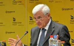 
					Ivošević: Nema pravnih komplikacija za Jankovićevu kandidaturu 
					
									
