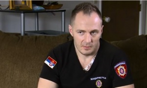 SAD: Izboden Srbin, bivši MMA borac, policija traga za dvojicom napadača! (VIDEO)
