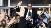 Izbori u Grčkoj: Premijer Micotakis slavi veliku pobedu na izborima, ali želi samostalnu većinu
