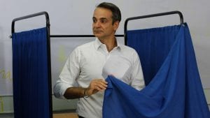 Izborne ankete u Grčkoj: Micotakis ispred Ciprasa