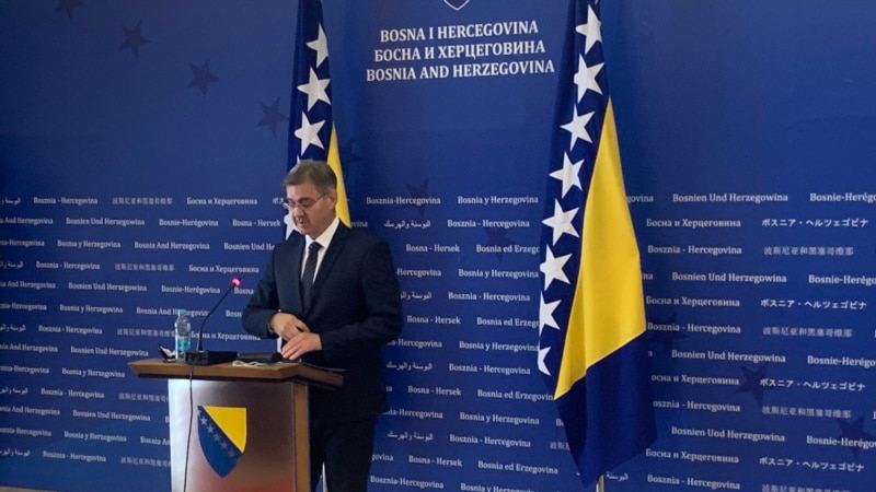 Izetbegović i Zvizdić pisali na stotine adresa u EU i SAD: BiH bi bila stabilnija bez Dodika