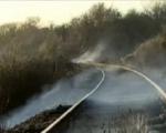 Izgorelo oko 120 pragova na pruzi Kuršumlija-Prokuplje, železnički saobraćaj i dalje u prekidu
