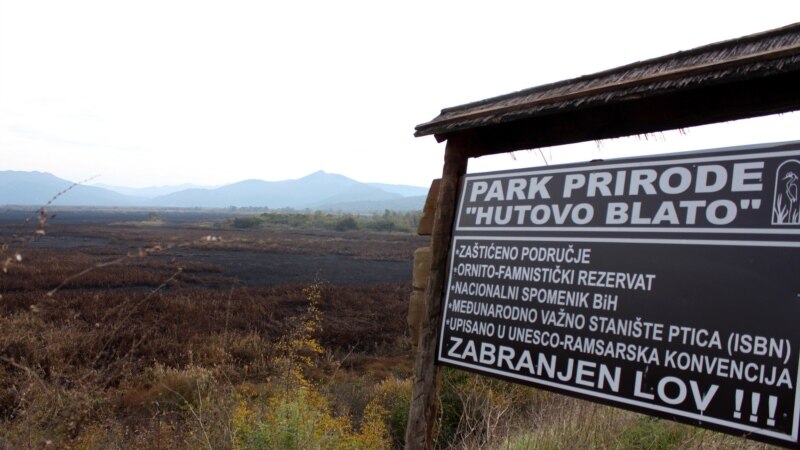 Izgorio veći dio Parka prirode Hutovo blato u BiH