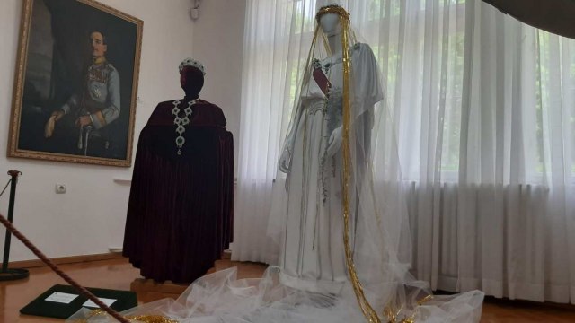 Izložba posvećena kraljici Mariji Karađorđević: Bila je nosilac jedne legende