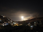 Izrael gađao Siriju, gorelo nebo iznad Damaska VIDEO
