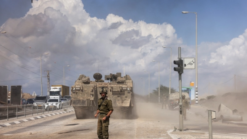 Izraelska vojska tvrdi čeka zeleno svjetlo politike za kopneni napad
